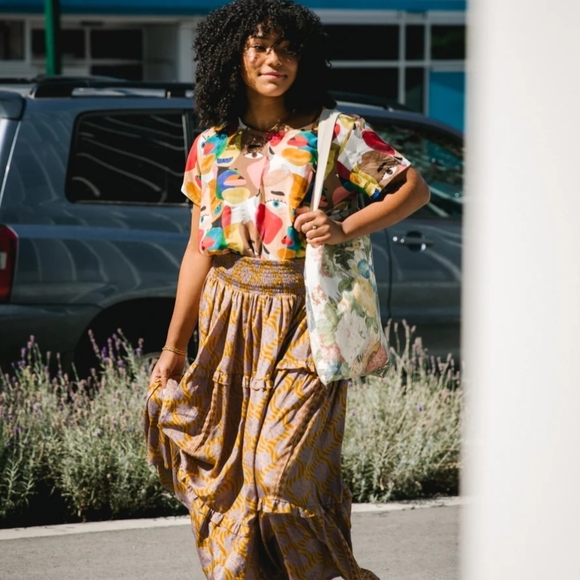 OGE AJIBE‎ M multicoloured abstract faces wearable art Canadian Rayon Picasso - Picture 3 of 16